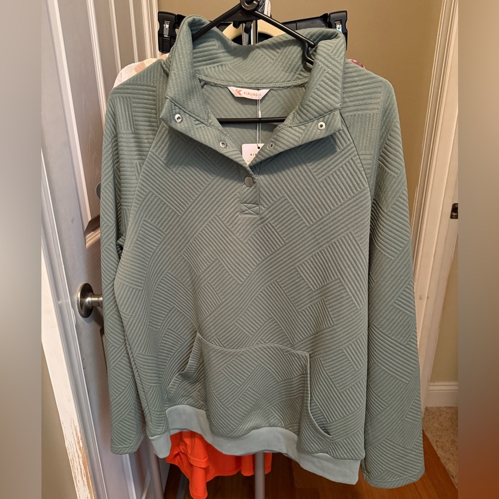 KIRUNDO size Large NWT Textured Cowl Neck Sweater in Sage Green